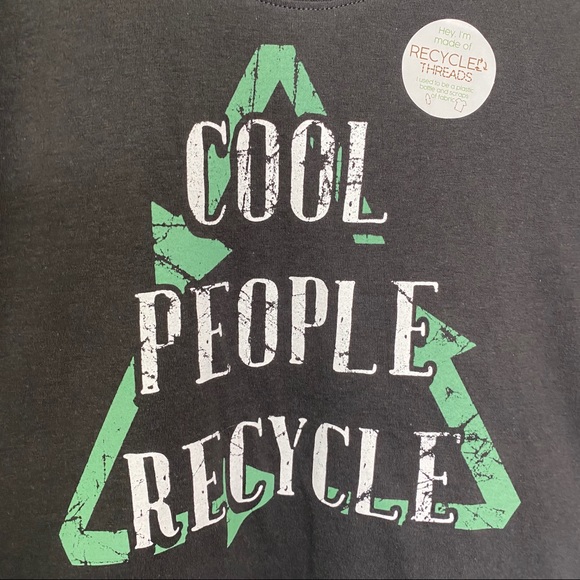 New Recycled Threads Cool People Recycle Crop Tee - Picture 3 of 6